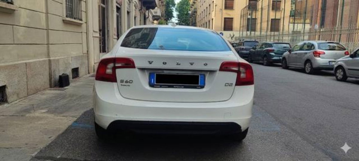 Volvo S60 D2 Kinetic (4)