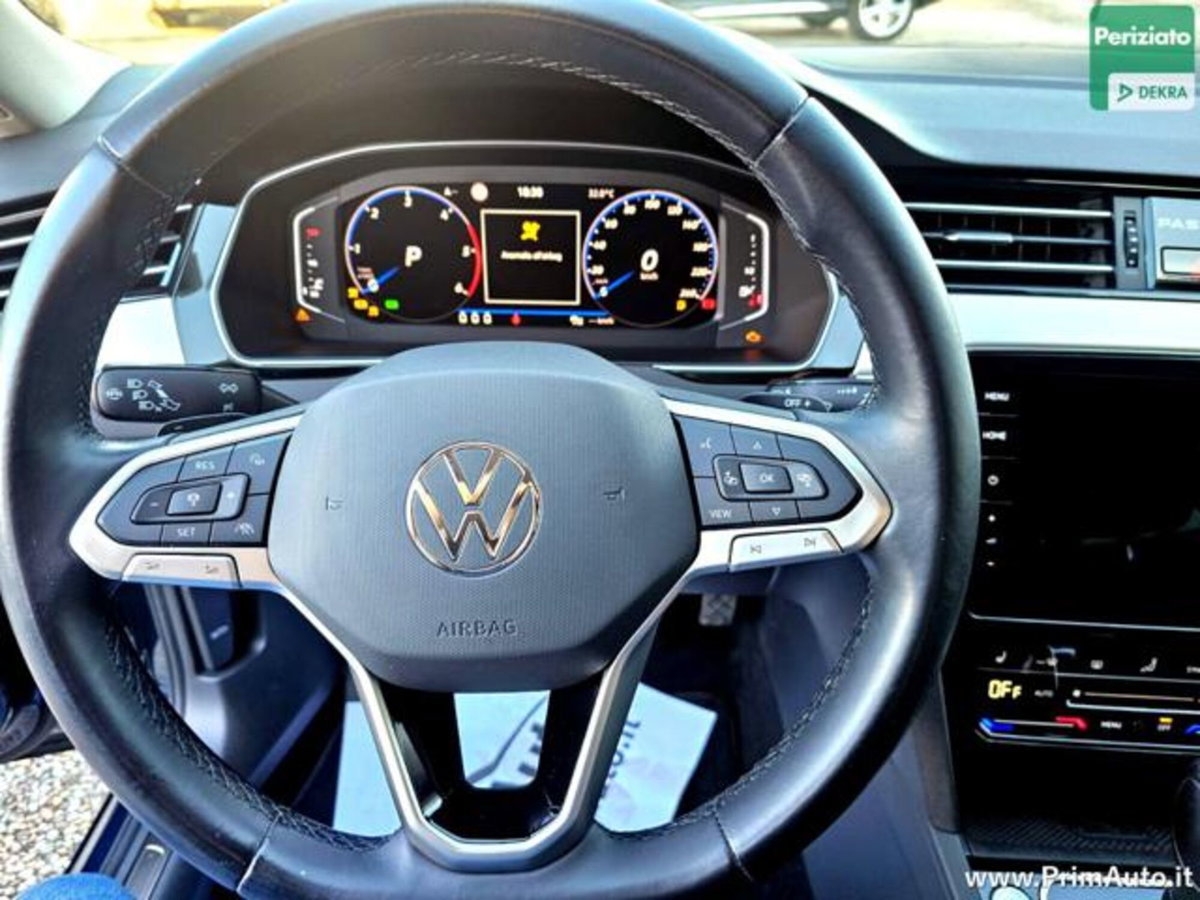 Volkswagen Passat Variant 2.0 TDI SCR EVO DSG Business (11)