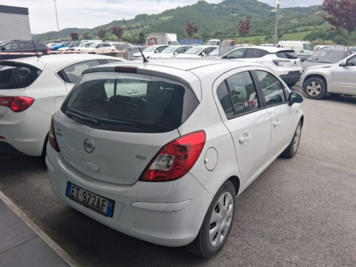 Opel Corsa 1.3 CDTI 75CV F.AP. 5 porte Sport (4)
