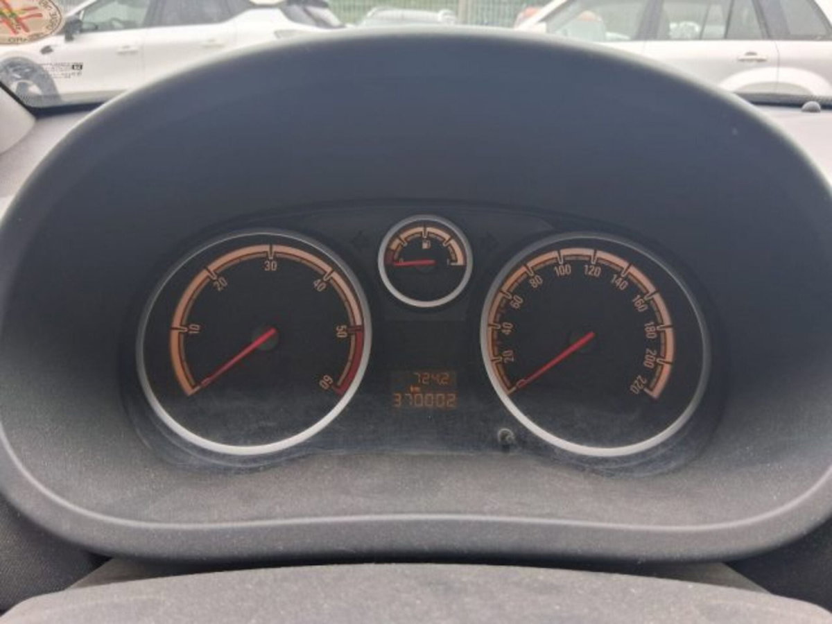 Opel Corsa 1.3 CDTI 75CV F.AP. 5 porte Sport (6)