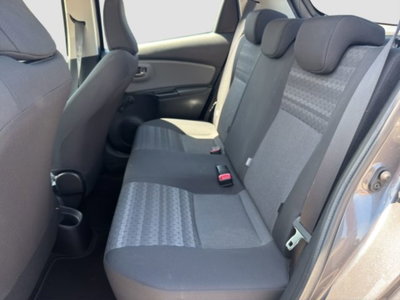 Toyota Yaris 1.0 5 porte (11)