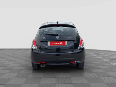 Lancia Ypsilon 1.0 FireFly 5 porte S&S Hybrid Ecochic A. Ferretti (5)