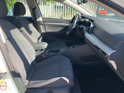 Volkswagen Golf Variant 1.0 eTSI EVO DSG Life (12)