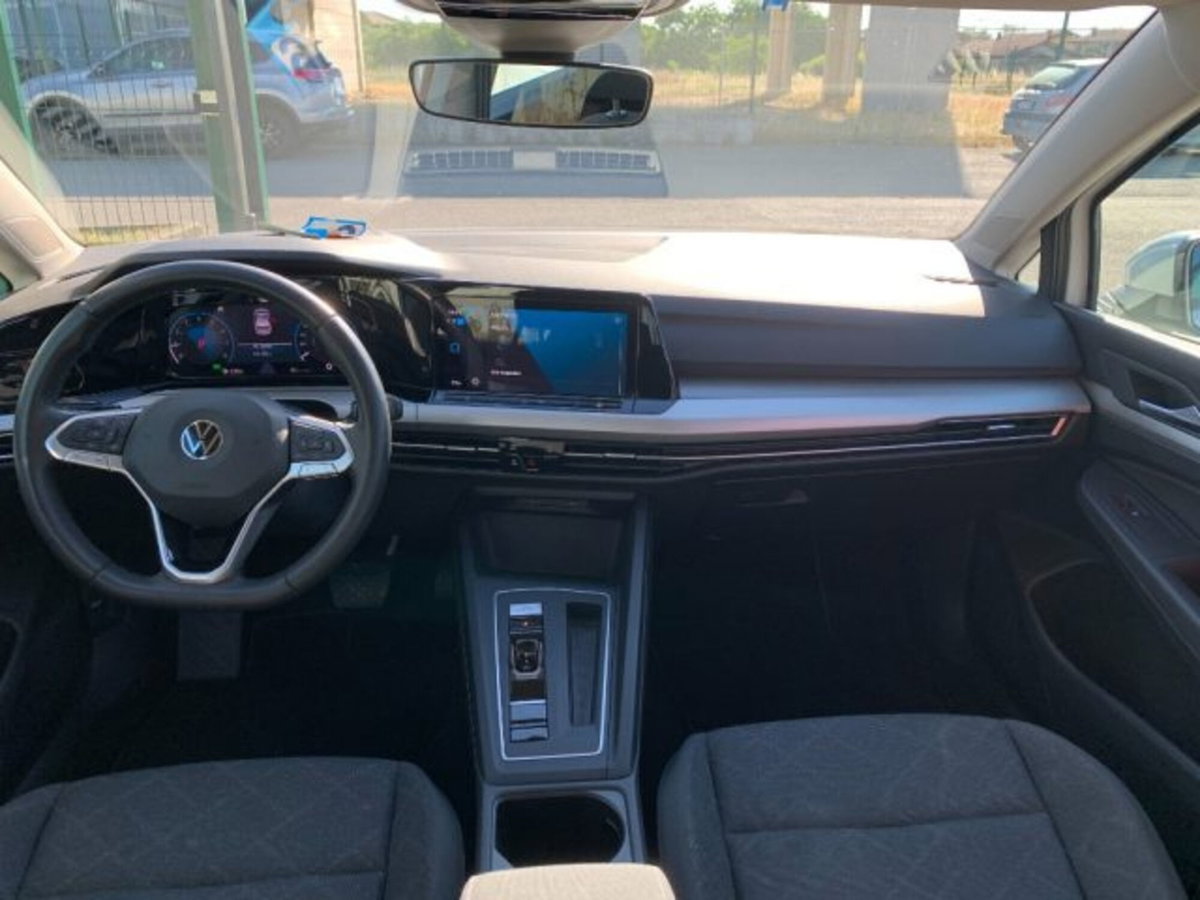 Volkswagen Golf Variant 1.0 eTSI EVO DSG Life (13)