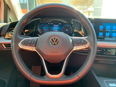 Volkswagen Golf Variant 1.0 eTSI EVO DSG Life (17)