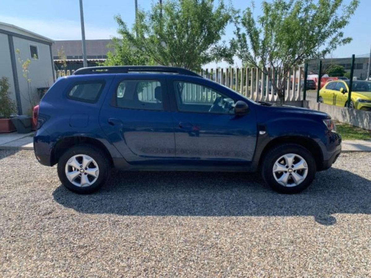 Dacia Duster 1.5 dCi 8V 110 CV 4x2 Comfort (4)