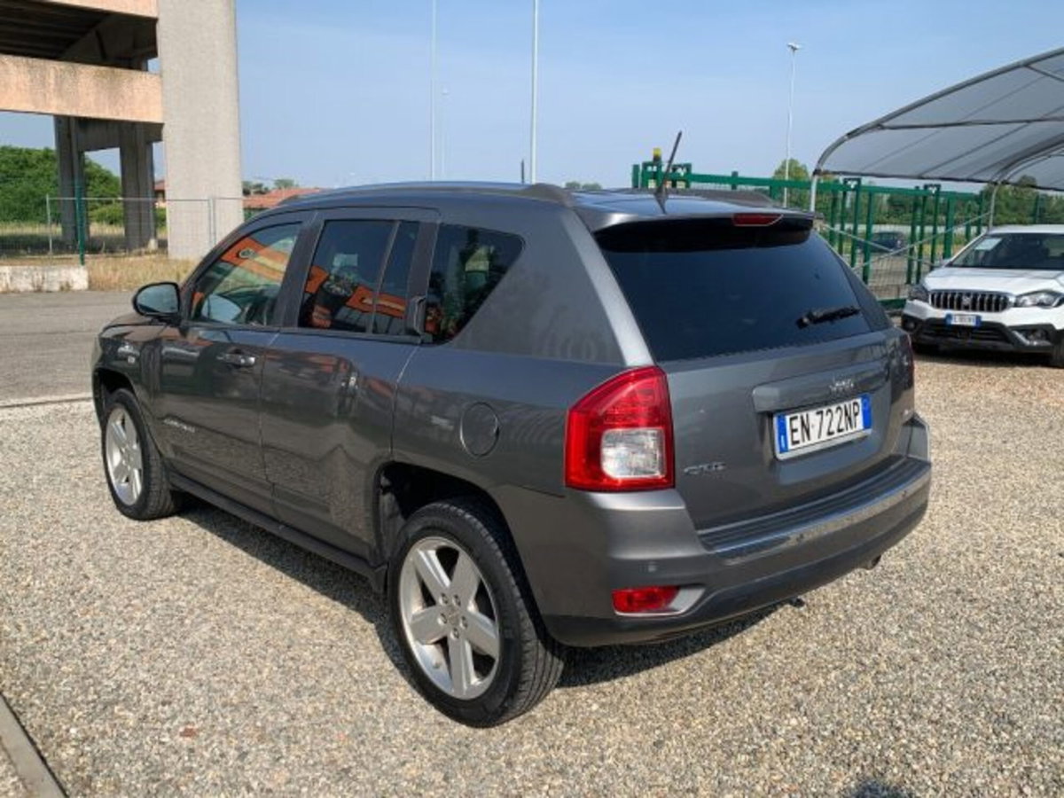 Jeep Compass 2.2 CRD Limited 2WD (7)