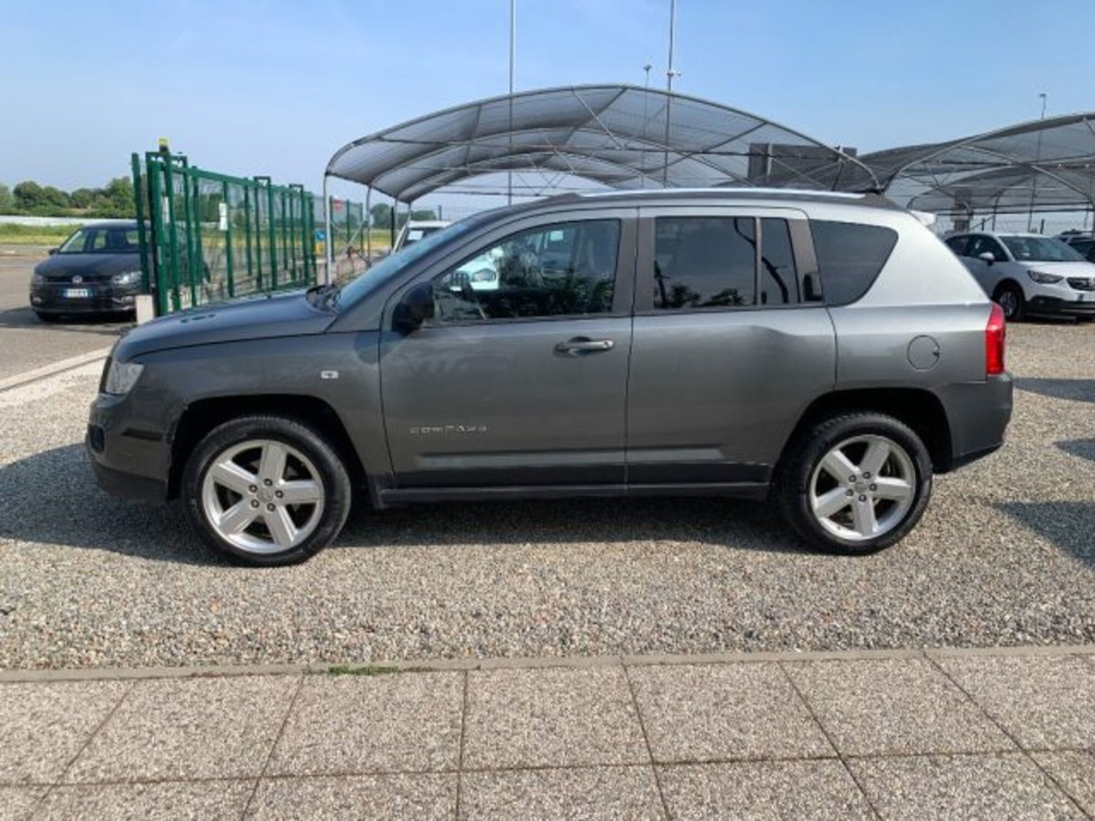 Jeep Compass 2.2 CRD Limited 2WD (8)