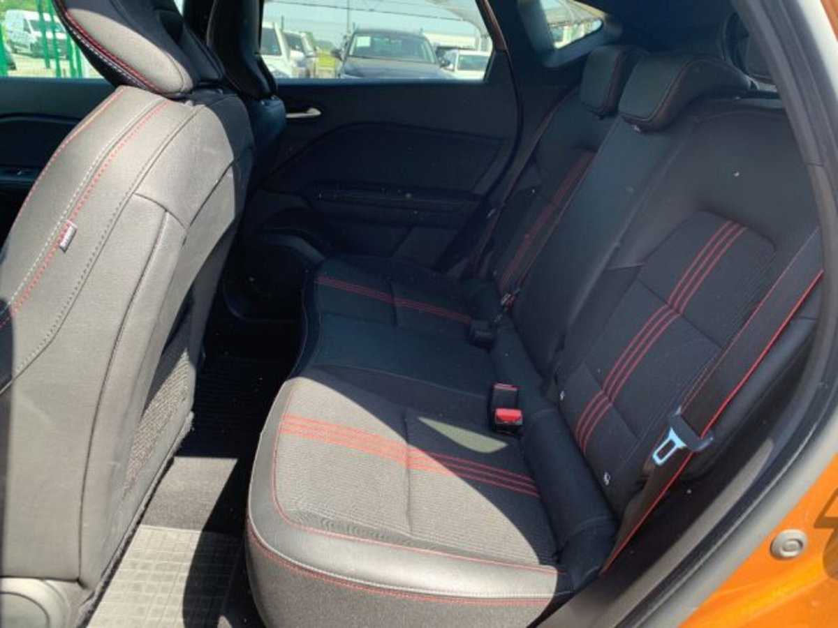 Renault Captur Full Hybrid E-Tech 145 CV Rive Gauche (10)