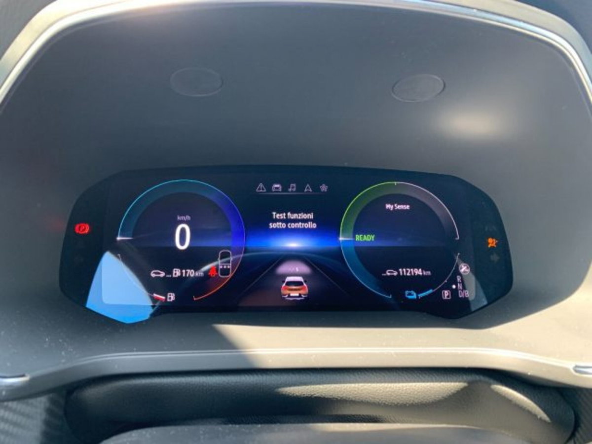 Renault Captur Full Hybrid E-Tech 145 CV Rive Gauche (17)