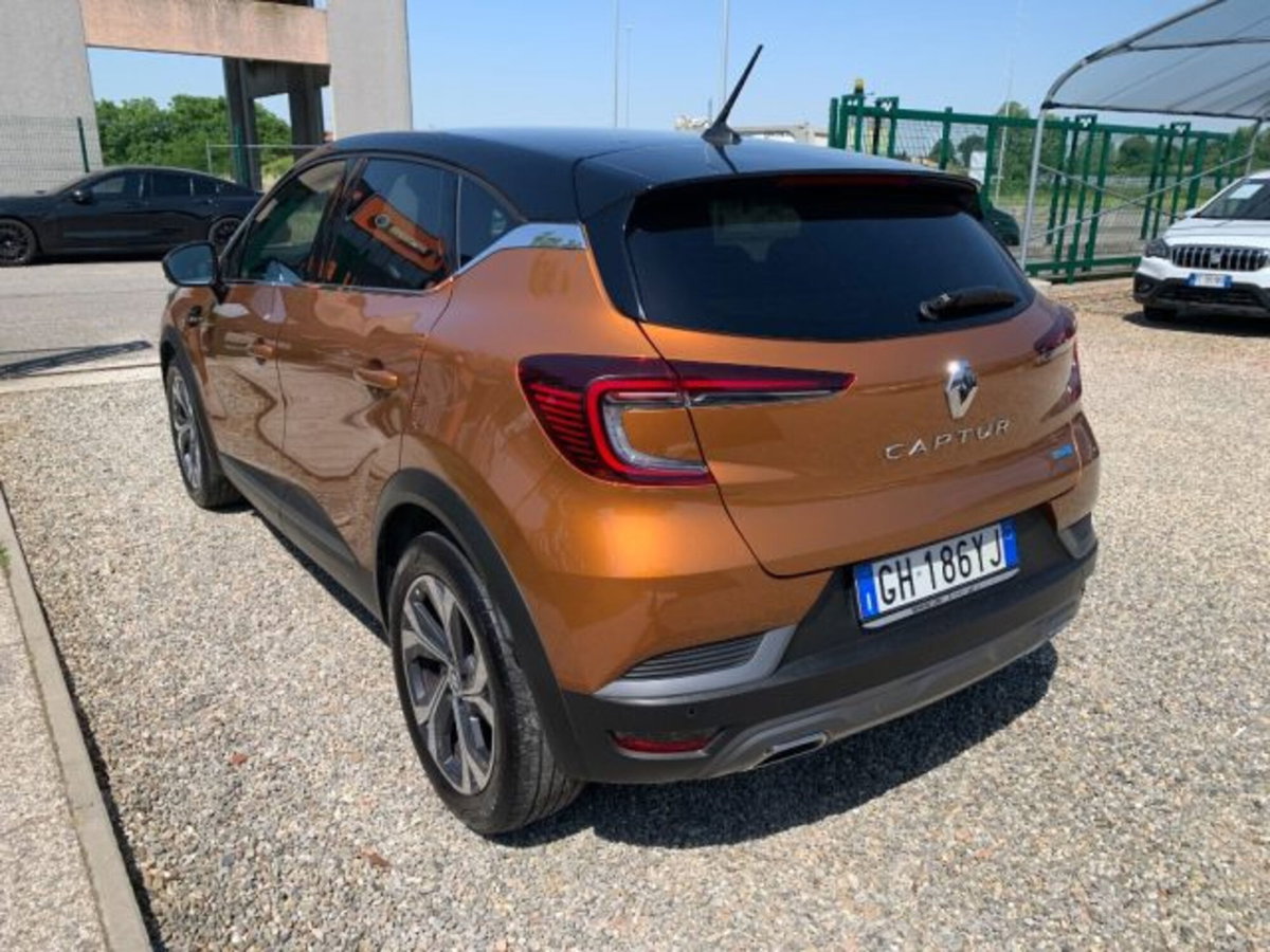 Renault Captur Full Hybrid E-Tech 145 CV Rive Gauche (7)