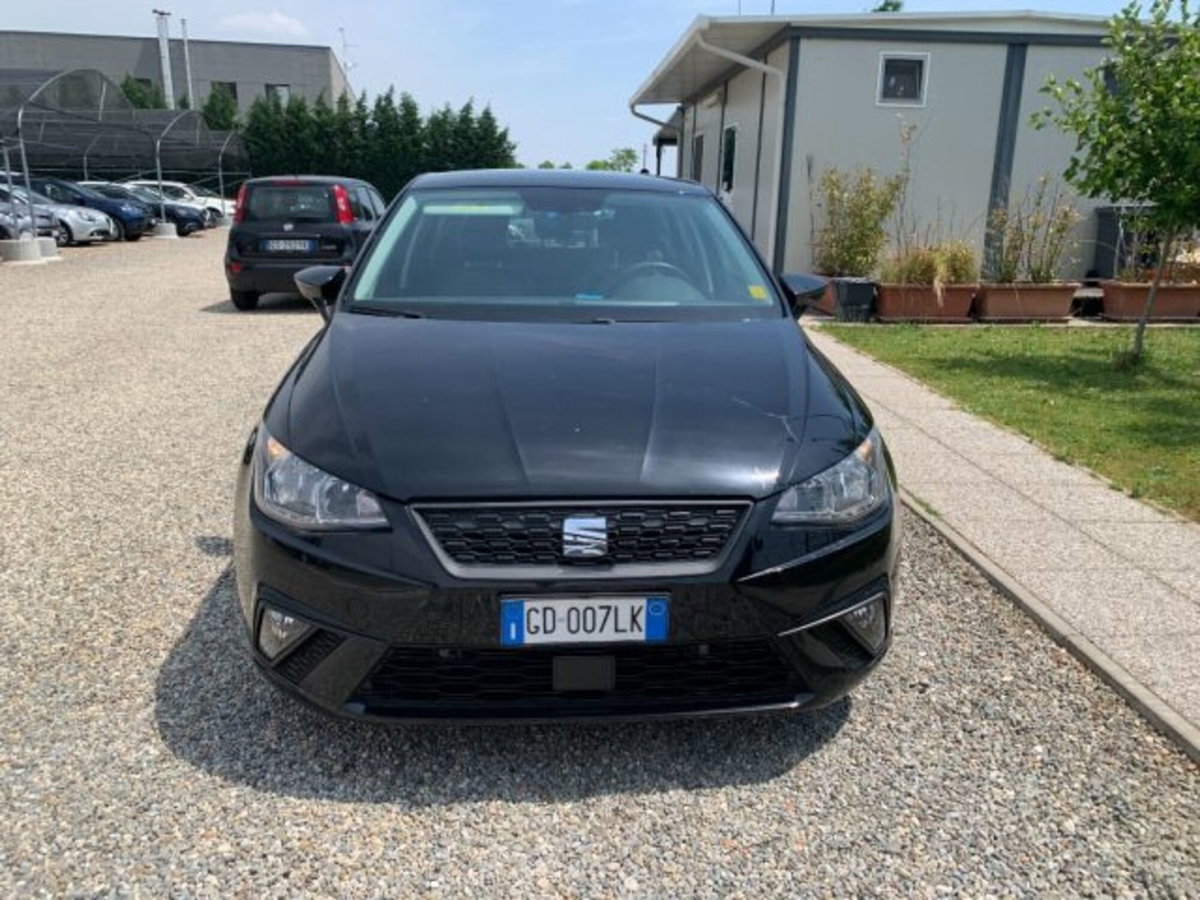 SEAT Ibiza 1.6 TDI 95 CV 5 porte Business (2)