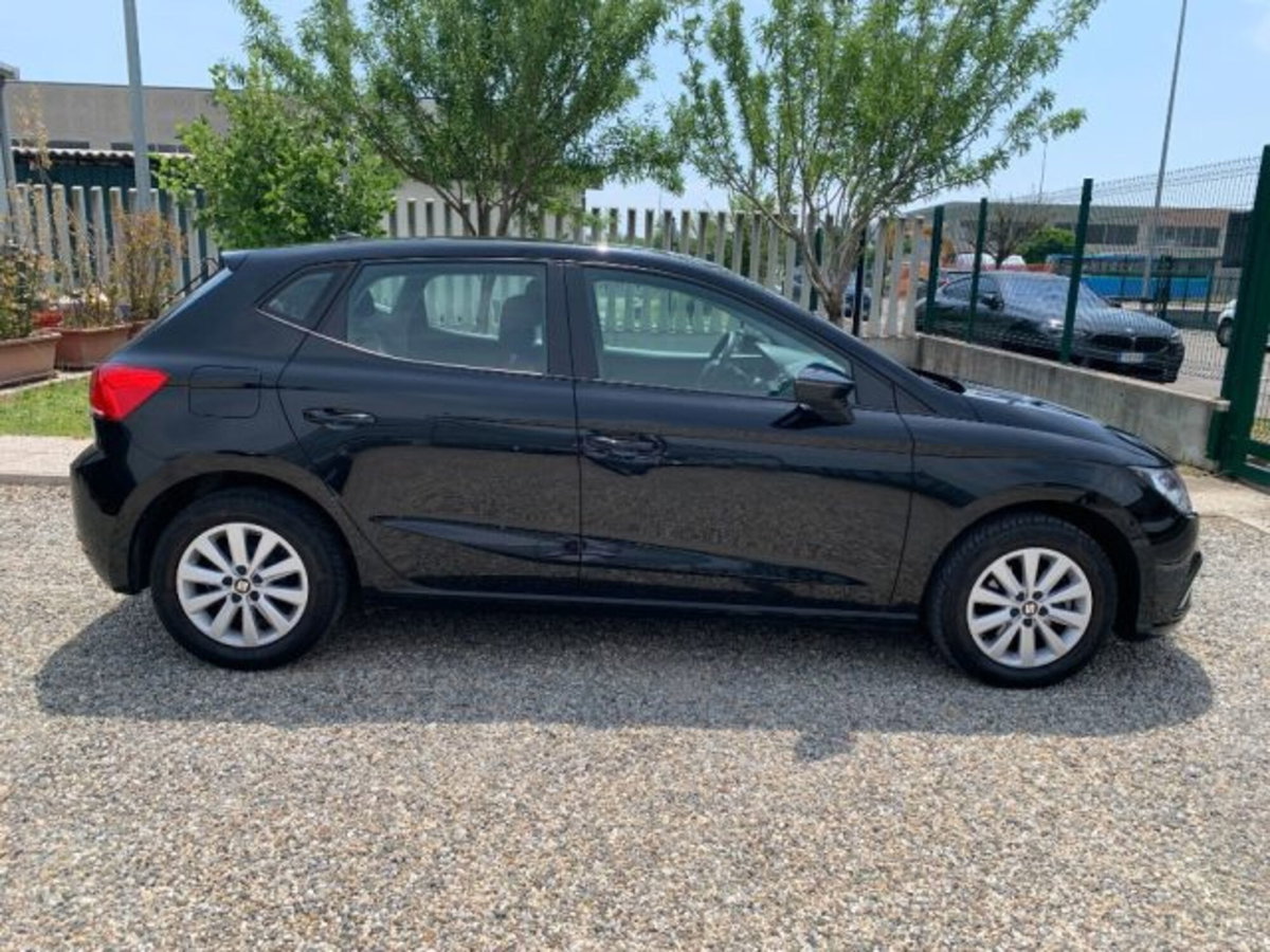 SEAT Ibiza 1.6 TDI 95 CV 5 porte Business (4)