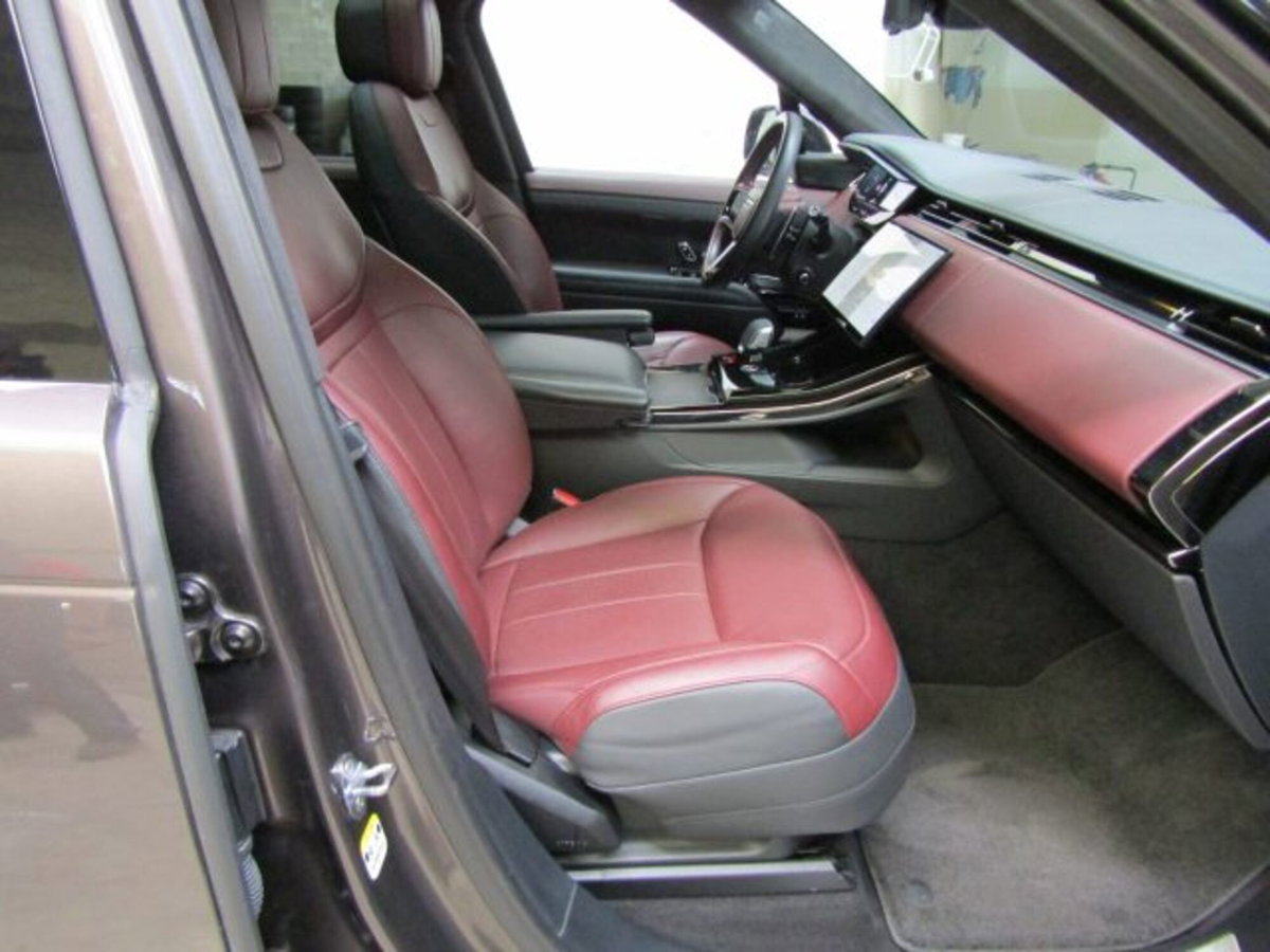 Land Rover Range Rover Sport 3.0D l6 350 CV Autobiography Dynamic (17)