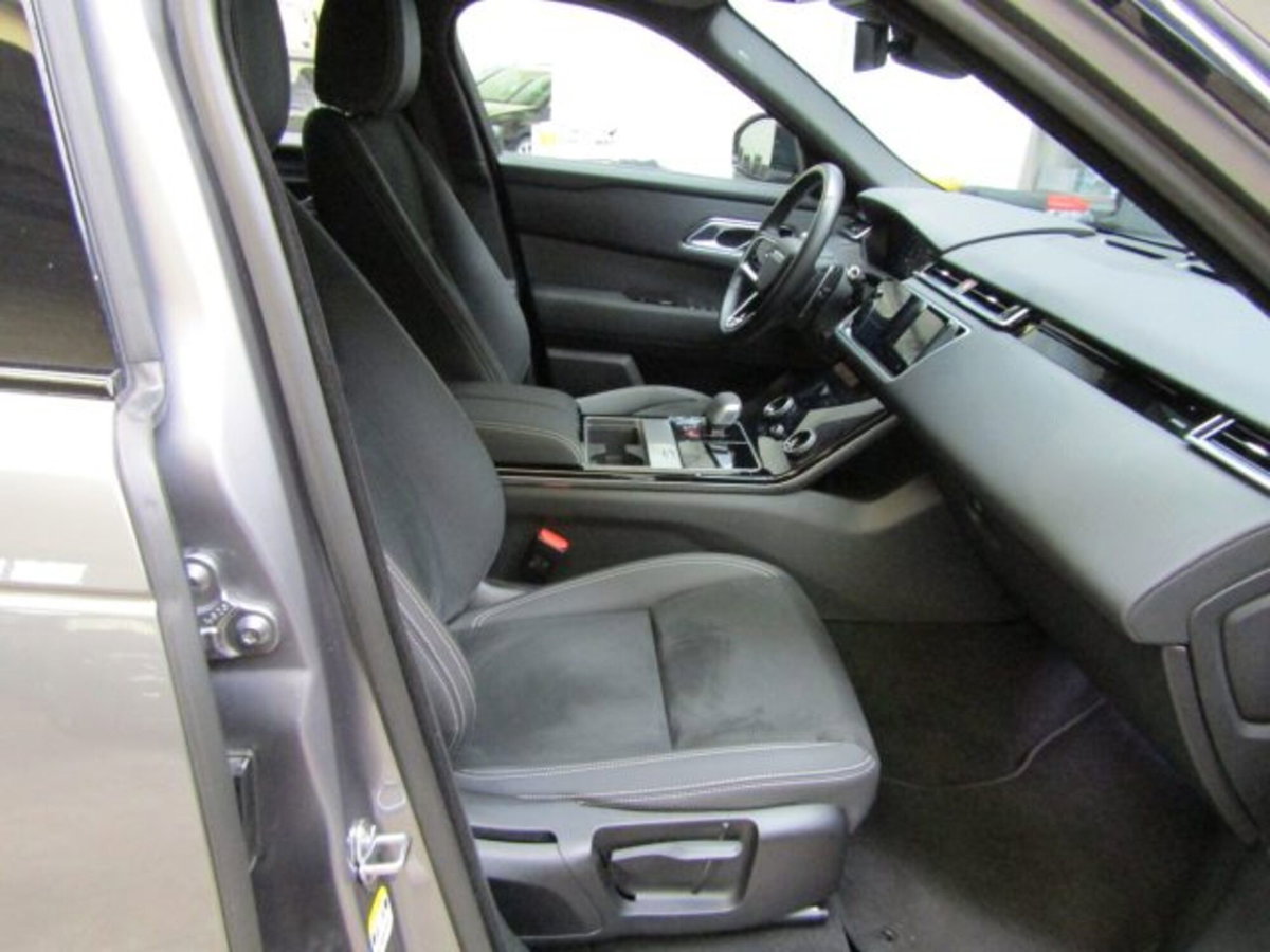 Land Rover Range Rover Velar 2.0D I4 204 CV R-Dynamic HSE (15)