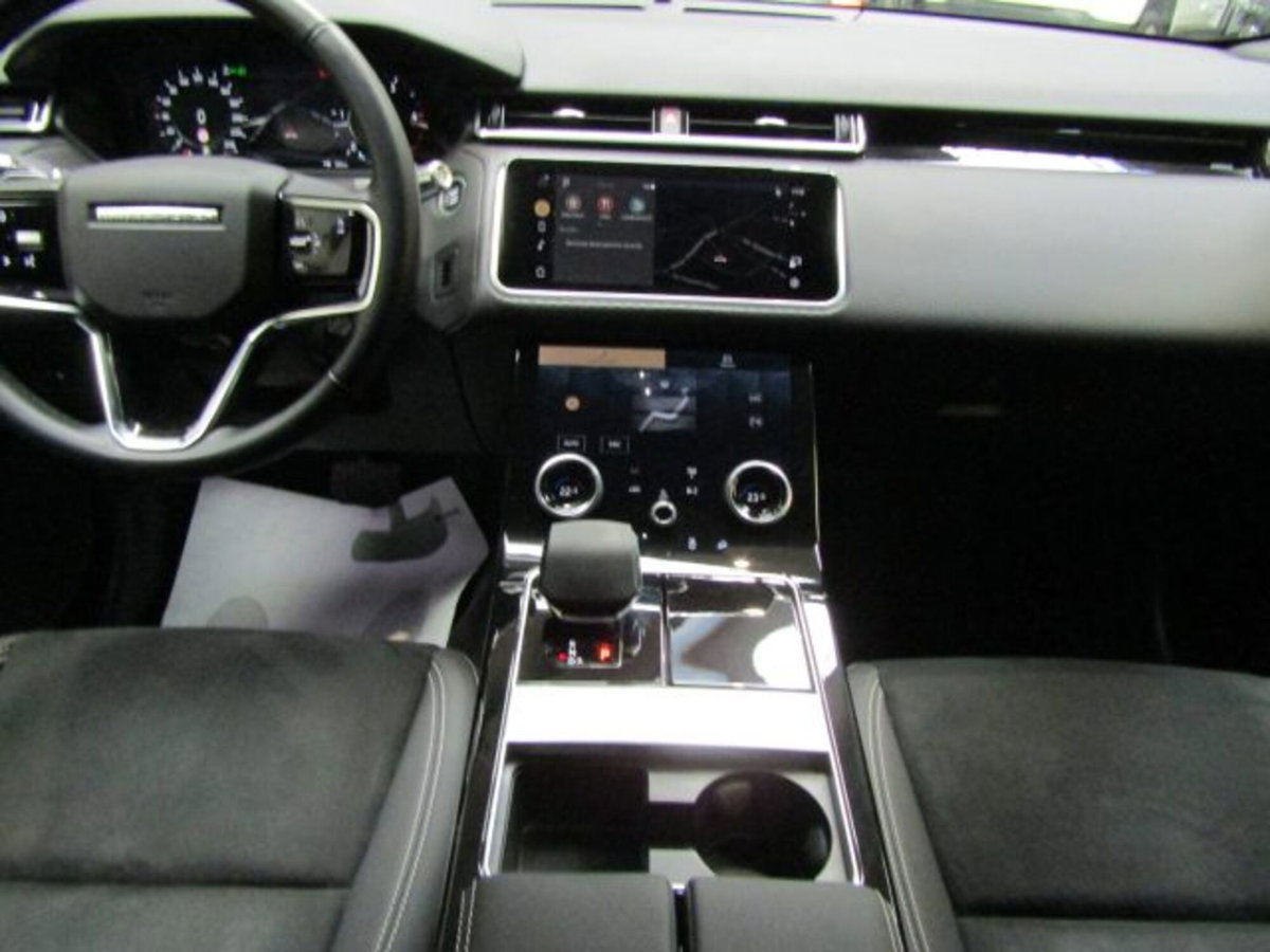 Land Rover Range Rover Velar 2.0D I4 204 CV R-Dynamic HSE (20)