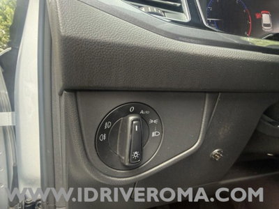 Volkswagen Polo 1.0 tsi Style 95cv (13)