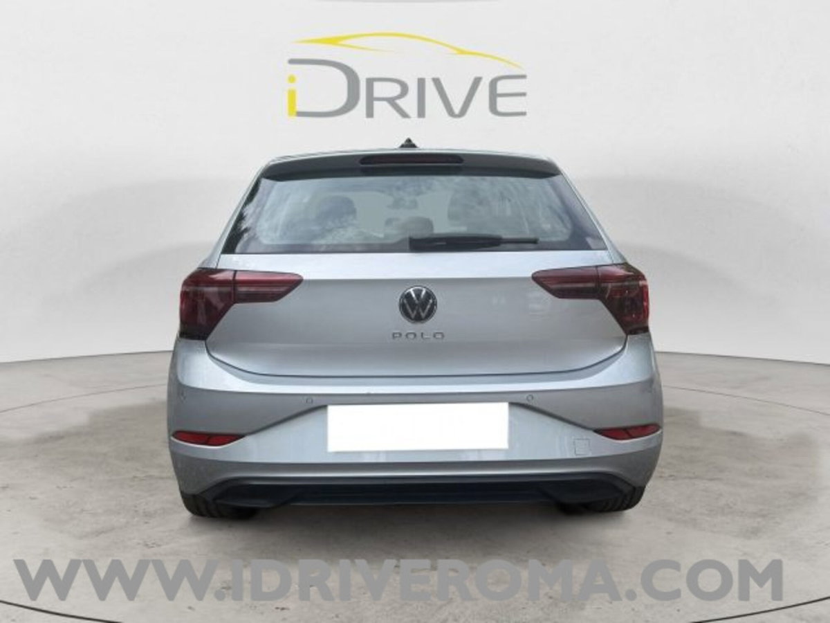 Volkswagen Polo 1.0 tsi Style 95cv (3)