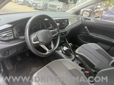 Volkswagen Polo 1.0 tsi Style 95cv (9)