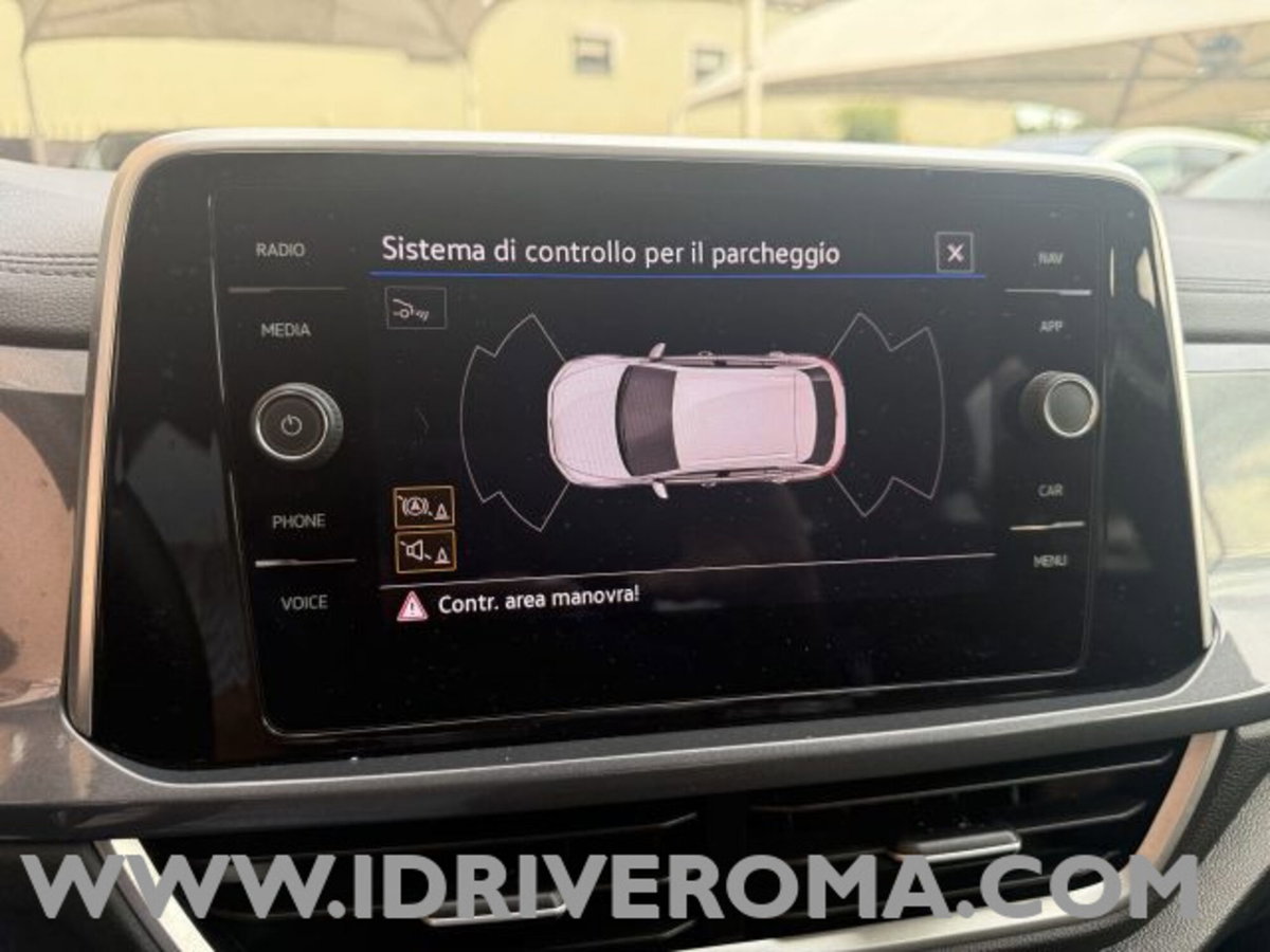 Volkswagen T-Roc 1.0 TSI Style (12)