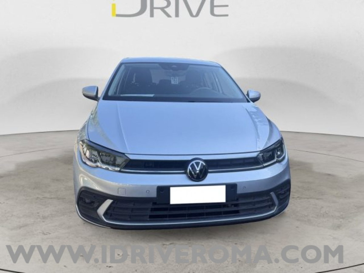 Volkswagen Polo 1.0 tsi Life 95cv (2)