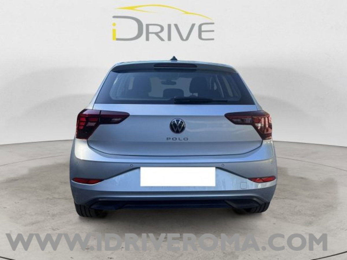 Volkswagen Polo 1.0 tsi Life 95cv (4)