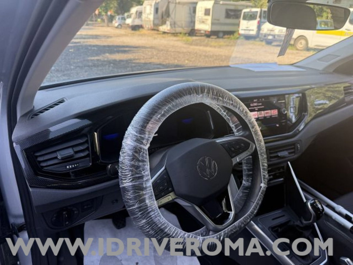 Volkswagen Polo 1.0 tsi Life 95cv (8)