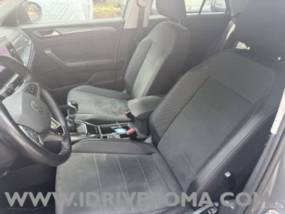 Volkswagen T-Roc 1.0 TSI Style (8)