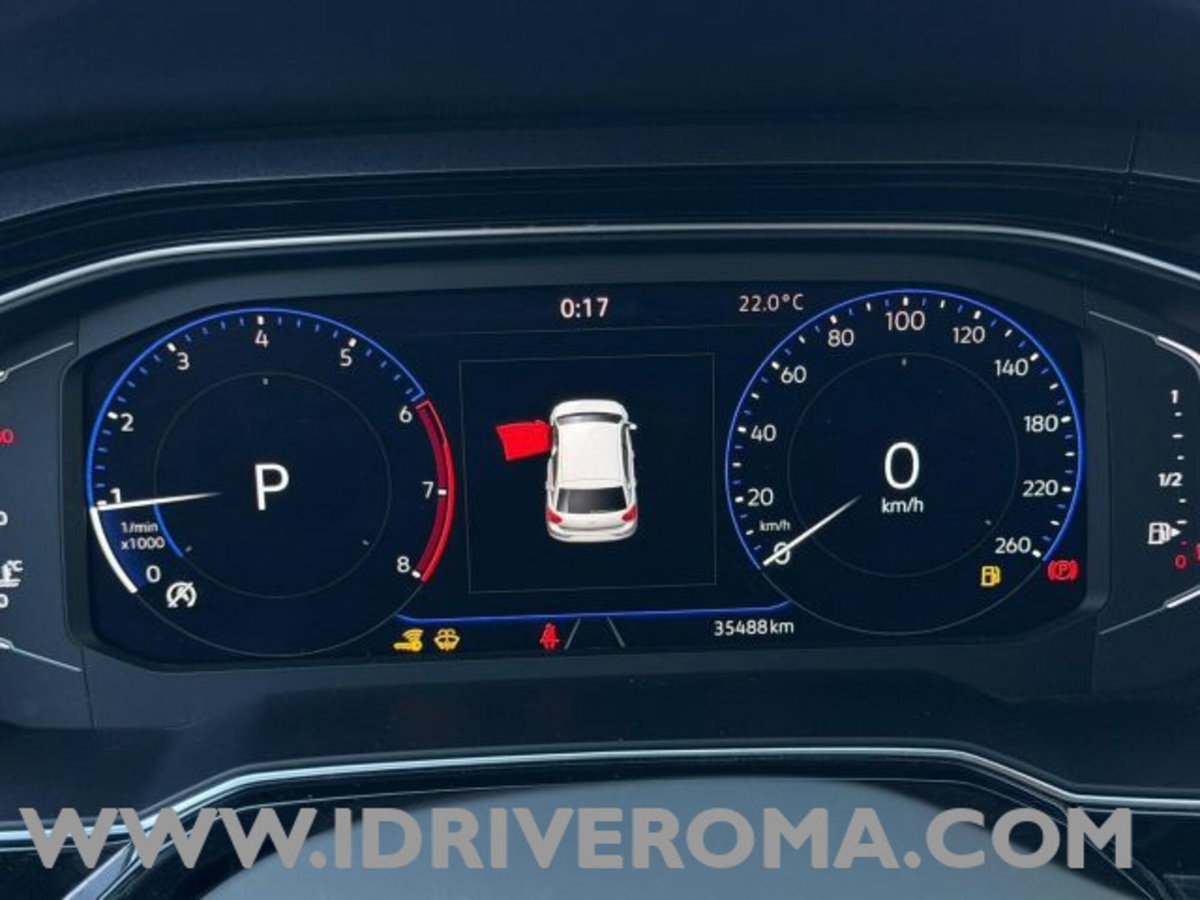 Volkswagen Polo 1.0 tsi Style 95cv dsg (10)