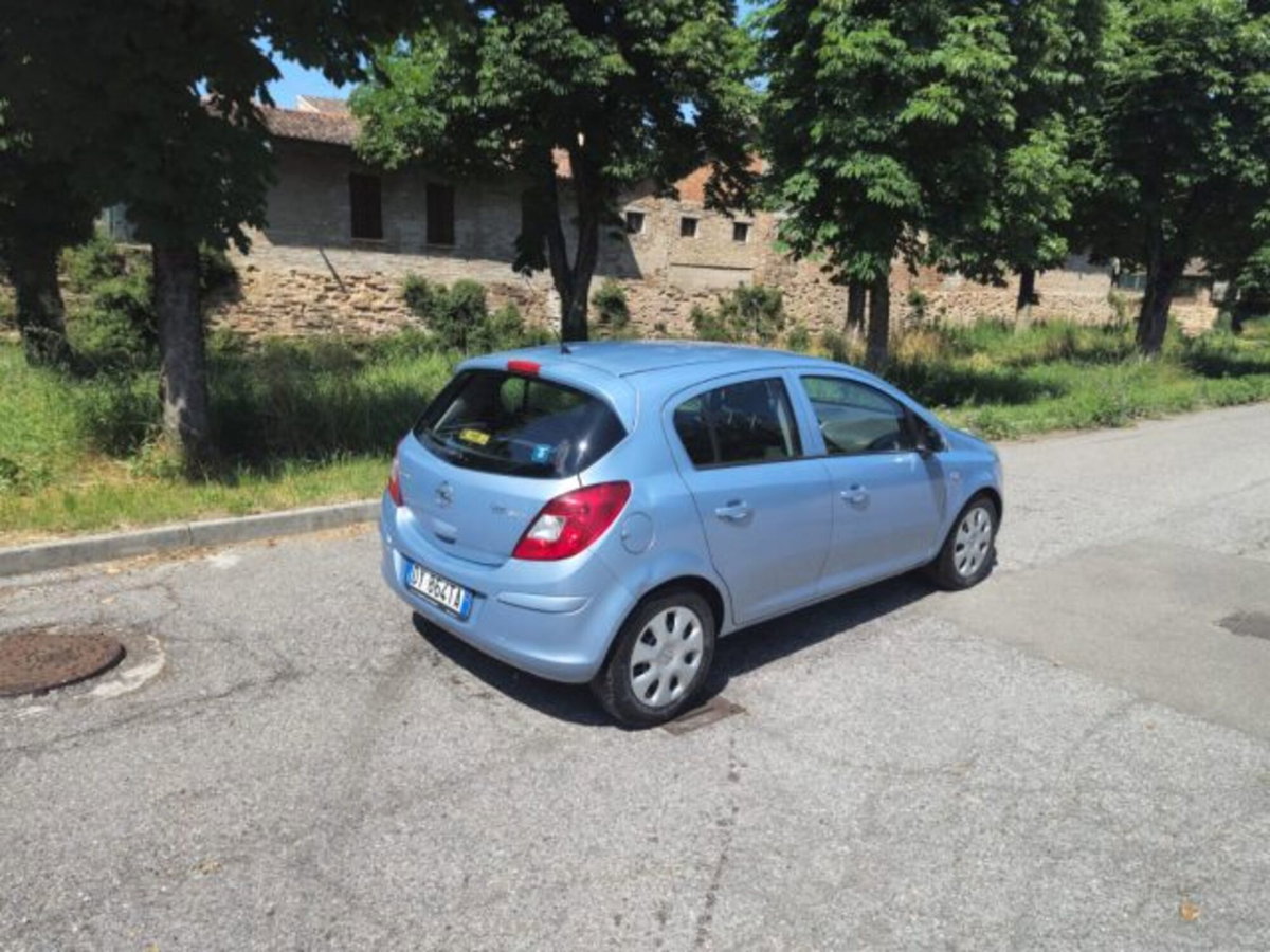 Opel Corsa 1.2 80CV 5 porte GPL-TECH Club (5)