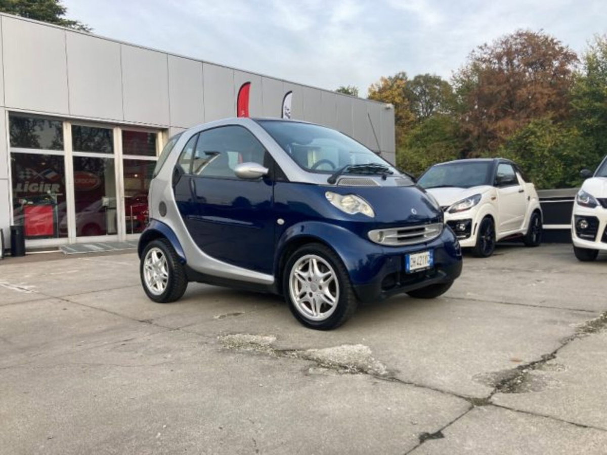 smart Fortwo 700 coupé passion (45 kW)