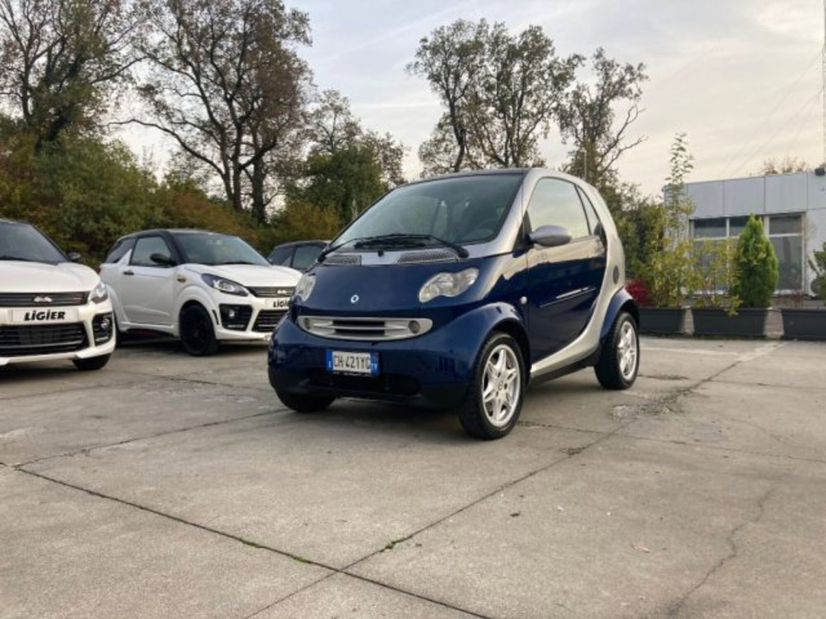 smart Fortwo 700 coupé passion (45 kW) (6)
