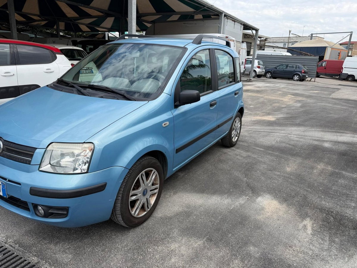 Fiat Panda 1.2 Dualogic (2)
