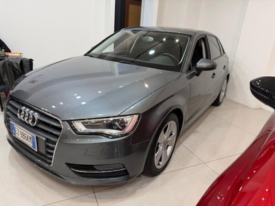Audi A3 1.6 TDI clean diesel S tronic Ambition (3)