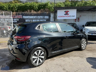 Renault Clio Full Hybrid E-Tech 140 CV 5 porte Initiale Paris (4)