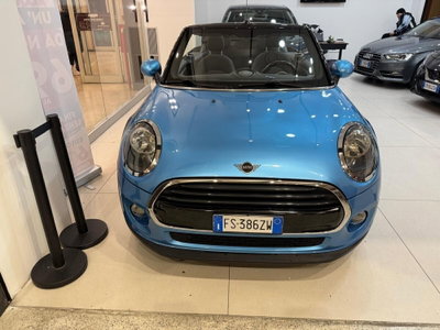 MINI Mini Cabrio 1.5 Cooper D Cabrio (3)