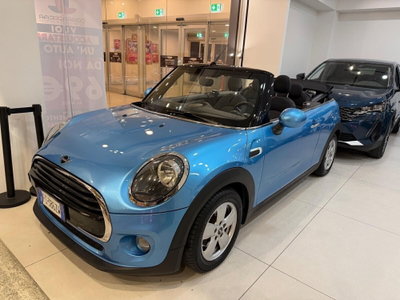 MINI Mini Cabrio 1.5 Cooper D Cabrio (4)