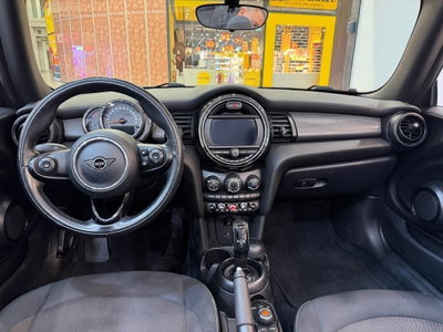 MINI Mini Cabrio 1.5 Cooper D Cabrio (9)