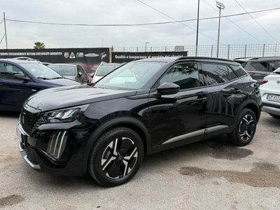 Peugeot 2008 1.2 turbo Allure 100cv (3)