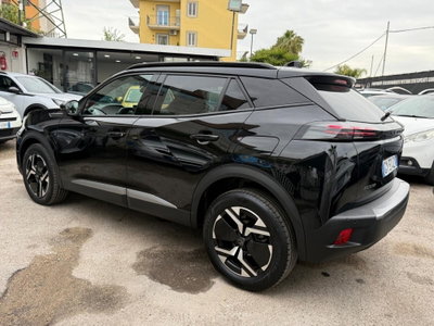 Peugeot 2008 1.2 turbo Allure 100cv (6)