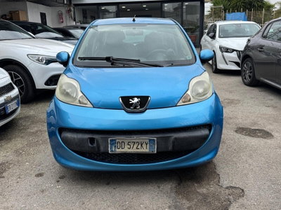 Peugeot 107 68CV 5p. Sweet Years (2)