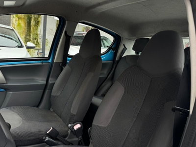 Peugeot 107 68CV 5p. Sweet Years (9)