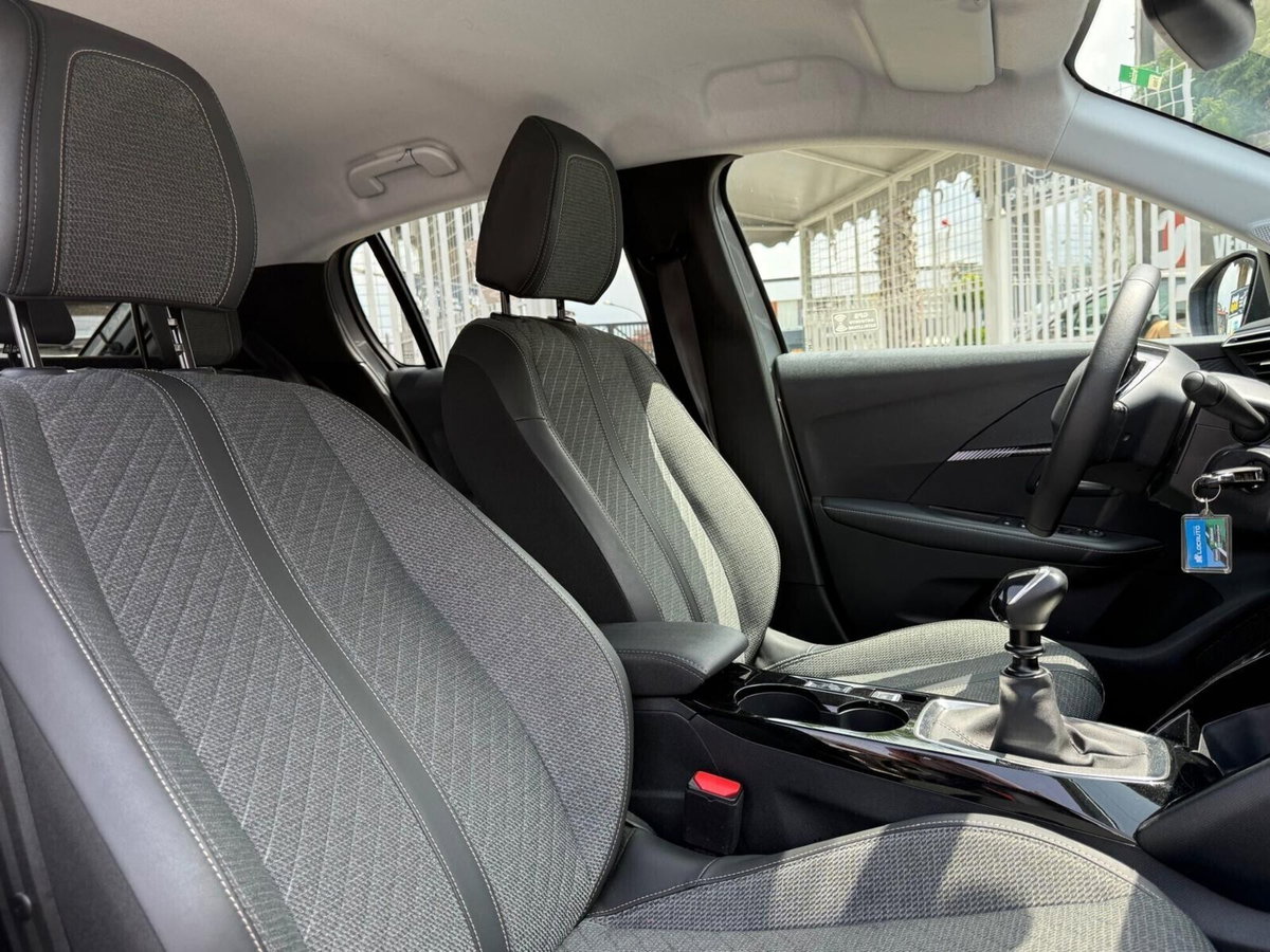 Peugeot 208 PureTech 100 Stop&Start 5 porte Allure (13)