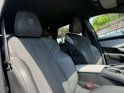 Peugeot 3008 1.2 hybrid GT Exclusive 145cv e-dcs6 (10)