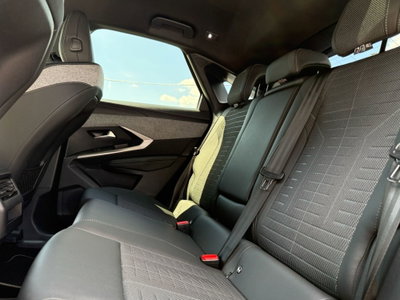 Peugeot 3008 1.2 hybrid GT Exclusive 145cv e-dcs6 (17)