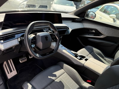 Peugeot 3008 1.2 hybrid GT Exclusive 145cv e-dcs6 (9)