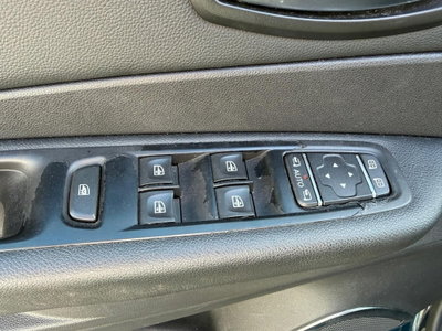 Renault Captur dCi 8V 110 CV Start&Stop Energy Initiale Paris (16)