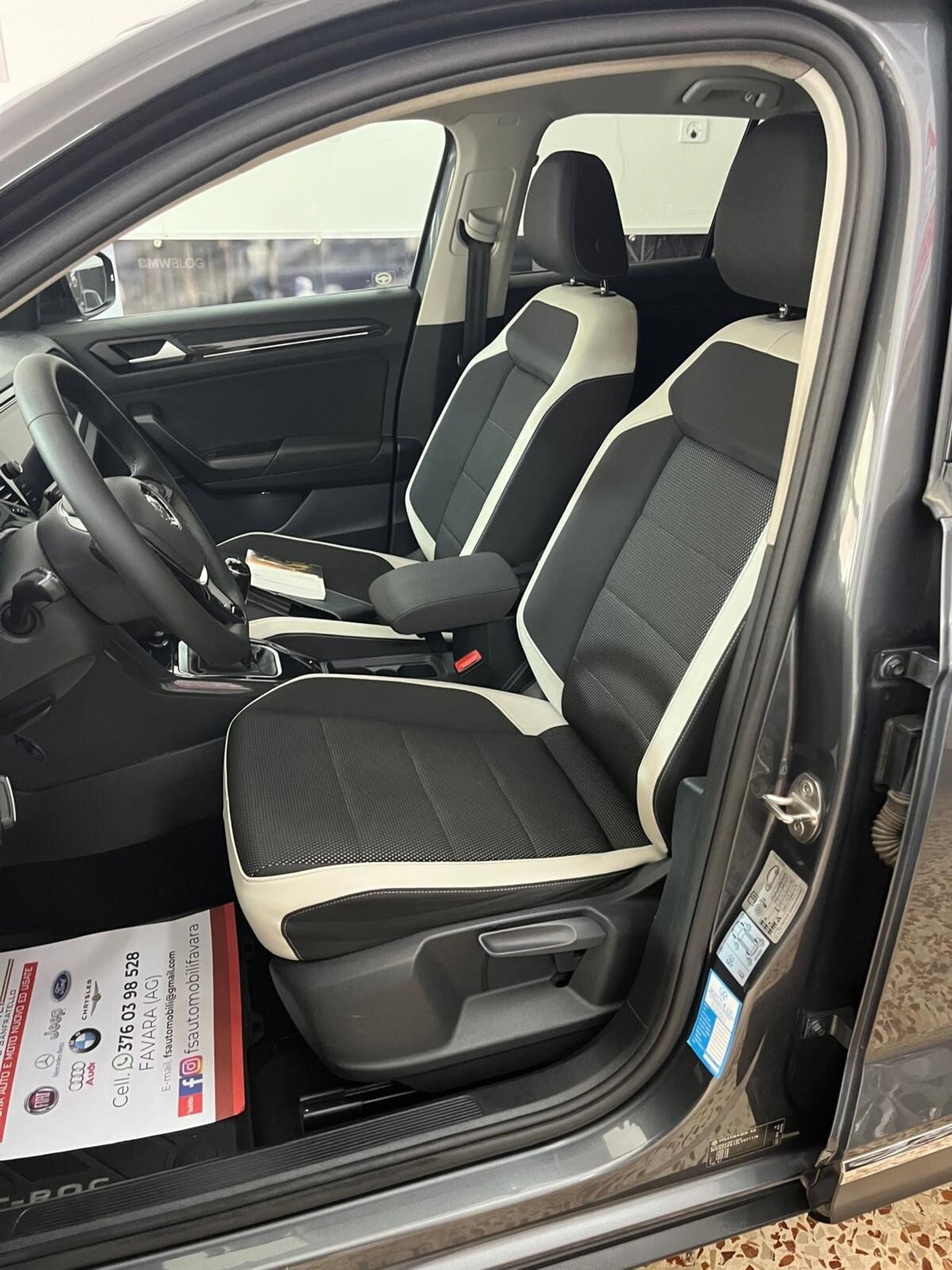 Volkswagen T-Roc 1.6 TDI SCR Business BlueMotion Technology (10)