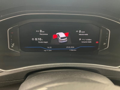 Volkswagen T-Roc 1.6 TDI SCR Business BlueMotion Technology (11)