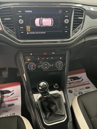 Volkswagen T-Roc 1.6 TDI SCR Business BlueMotion Technology (13)